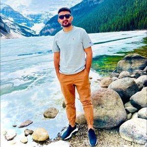 Meet your Posher, Lakhwinder